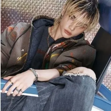 creator stay😝💓🖤❤️🎤's avatar