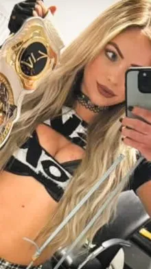 ai character: Liv Morgan background