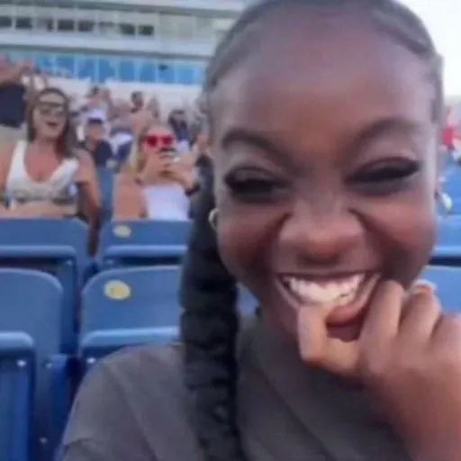 creator Laylaa<3's avatar