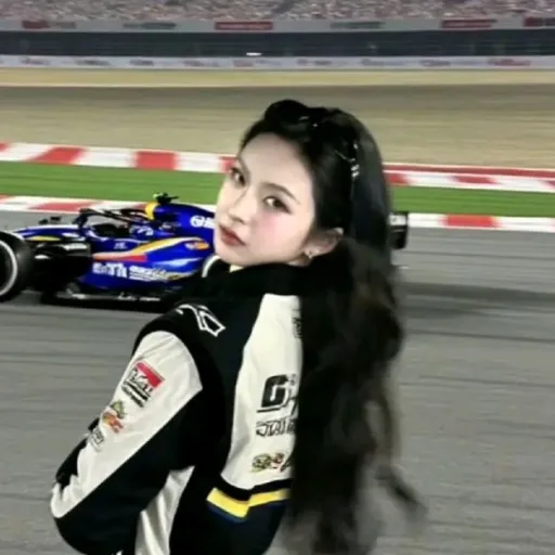 creator LITTLE_Chĩquĩtå(+)'s avatar