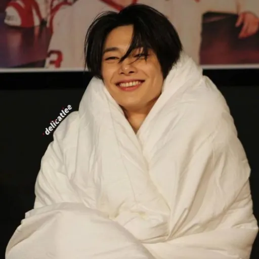 creator ღ~🦋𝕄𝕪_𝕚𝕟𝕟𝕚𝕖🦋~ღ's avatar