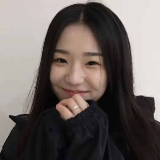 creator Min ♡'s avatar