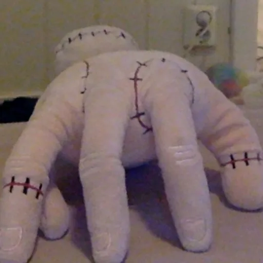 creator Thin(isaac's hand)'s avatar
