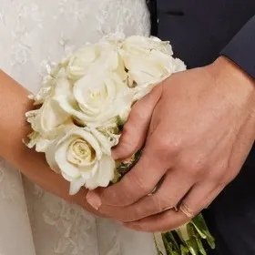 chat with ai character: MAFS