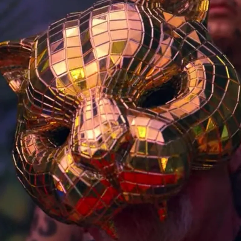 chat with ai character: Squid game VIP