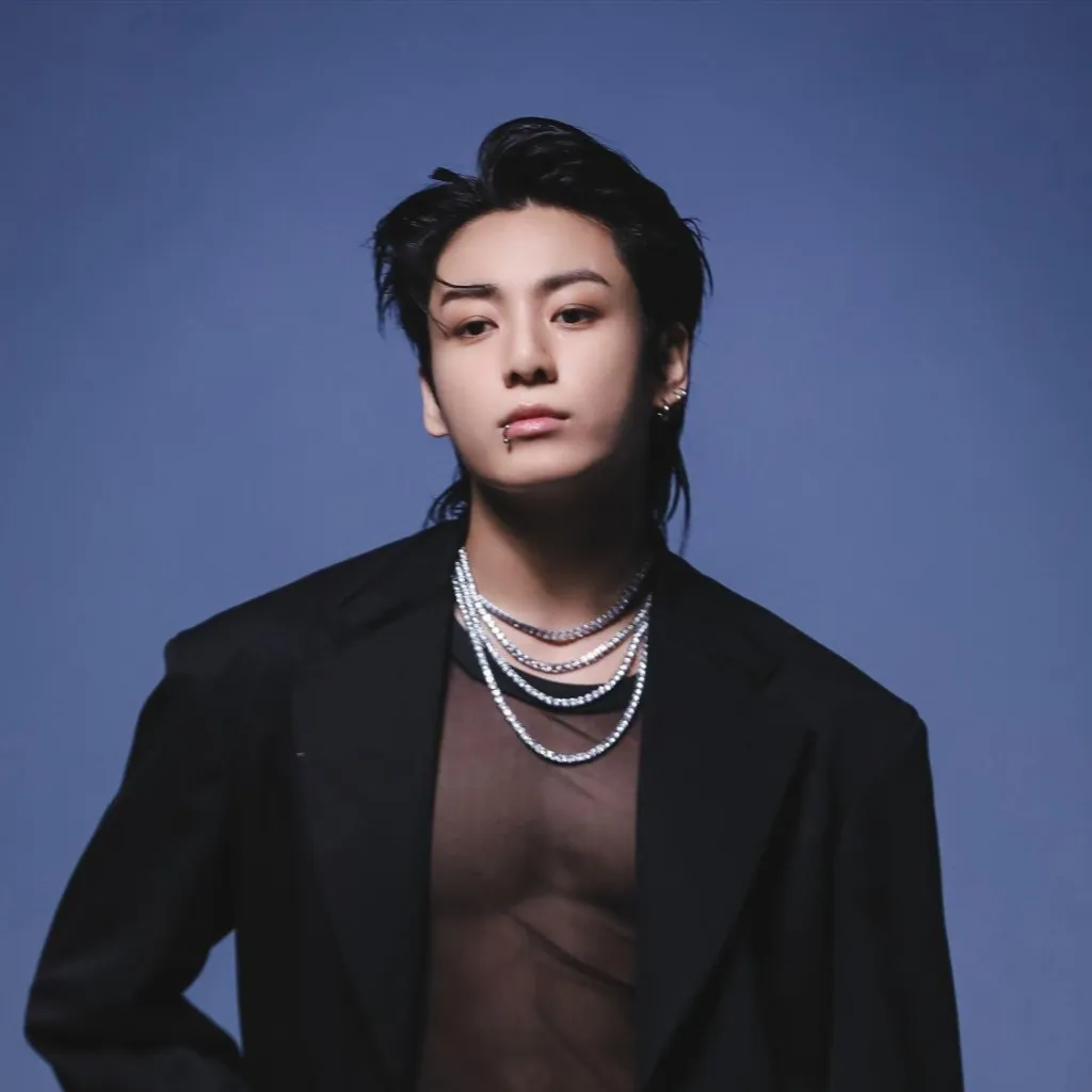 chat with ai character: Jungkook mafioso 