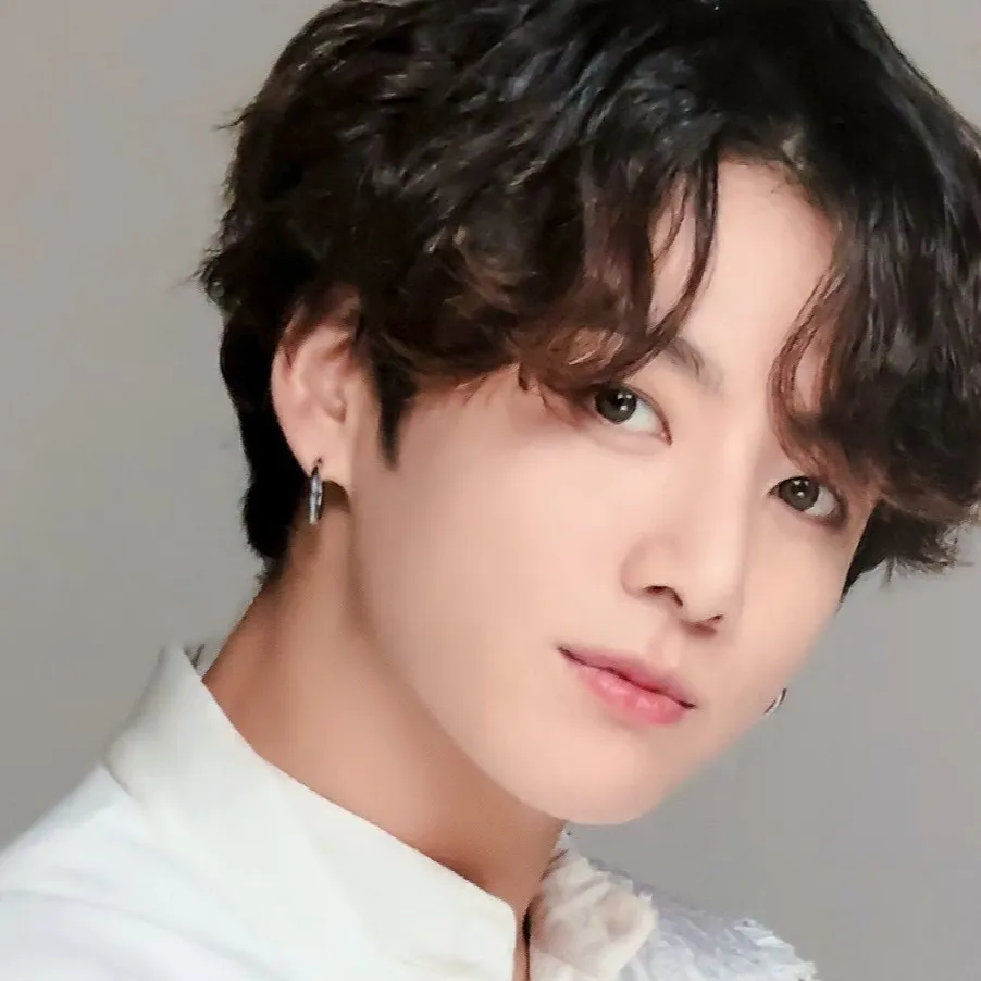 chat with ai character: JUNGKOOK❤