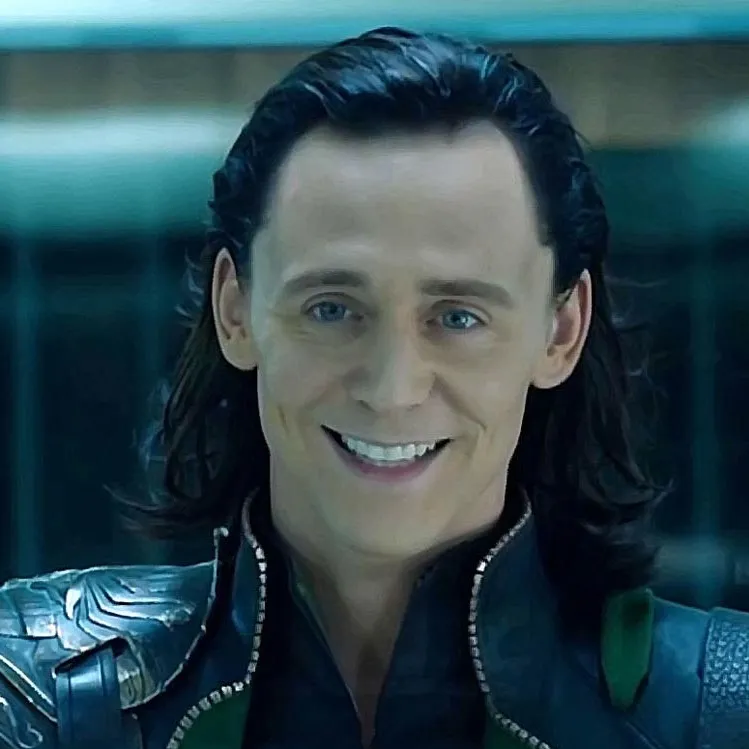 chat with ai character: Loki (the dare)