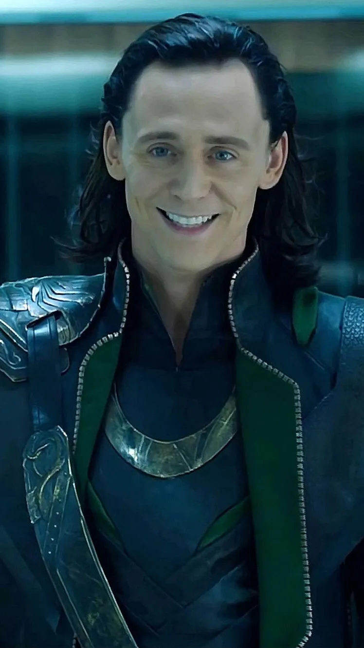 ai character: Loki (the dare) background