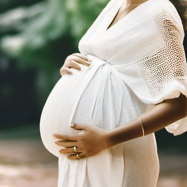 chat with ai character: Pregnant