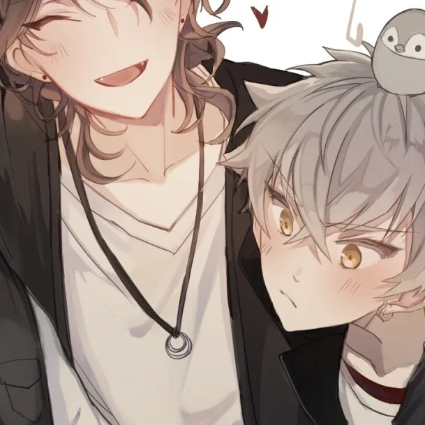 chat with ai character: Idole school boy