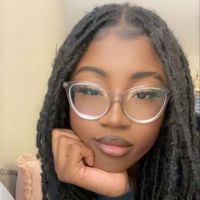 chat with ai character: ma'liyahh