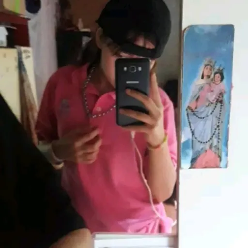 creator Anahiii👤's avatar