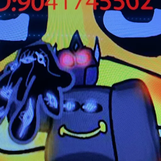 creator The awfullyclothed's avatar