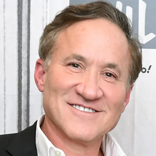 creator Terry _ Dubrow's avatar