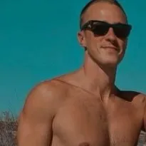 chat with ai character: Rafe Cameron