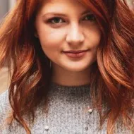 chat with ai character: Keeley