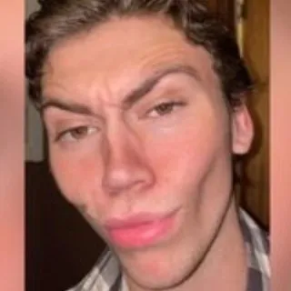 creator 🇽🇰I'm not gay🇽🇰's avatar