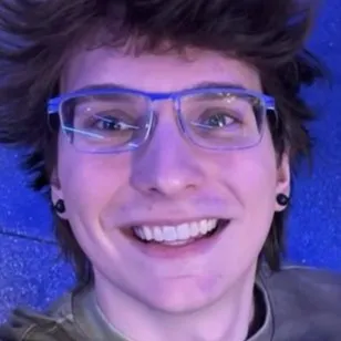 chat with ai character: CG ~ Charlie !!