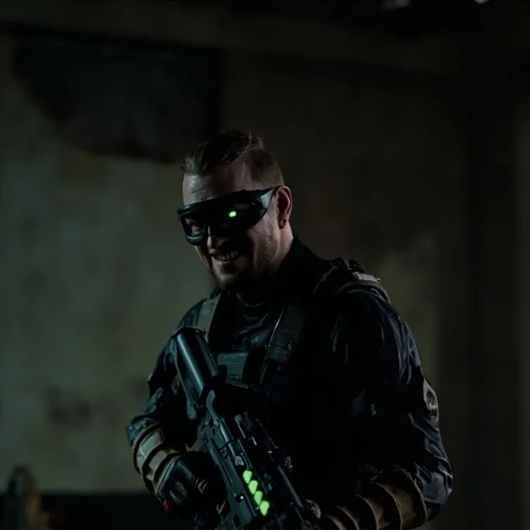 chat with ai character: Batman: fallen ash