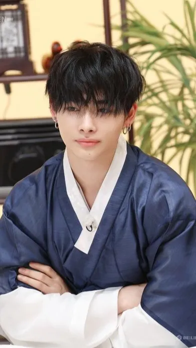 ai character: Nishimura Niki background