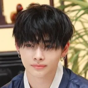 chat with ai character: Nishimura Niki