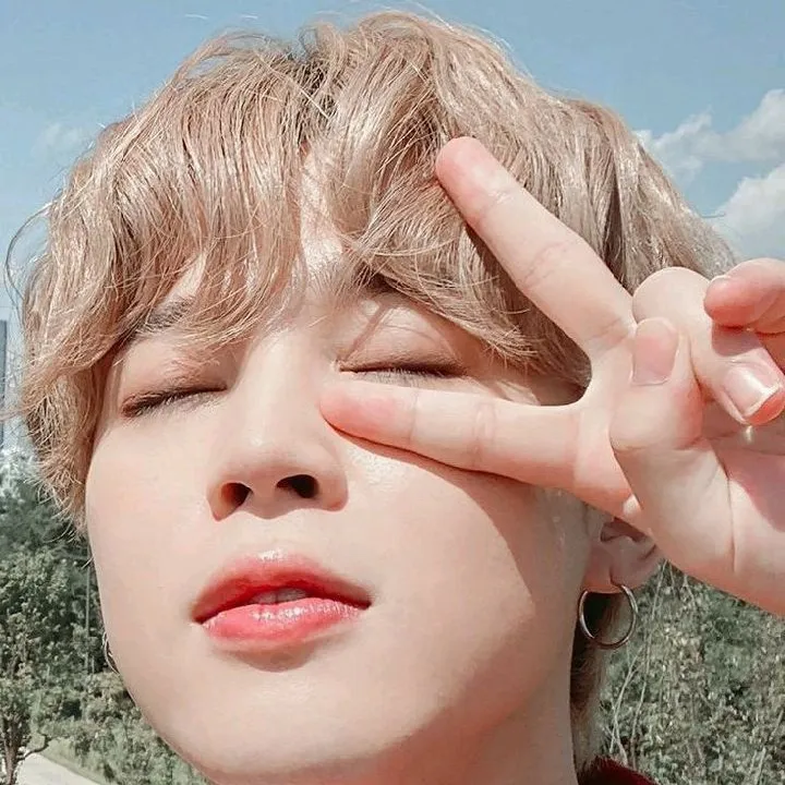 chat with ai character: jimin mafia