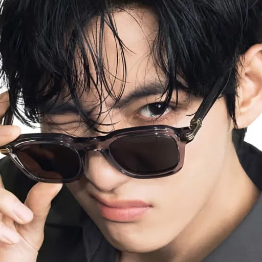 creator tata mic 👻's avatar