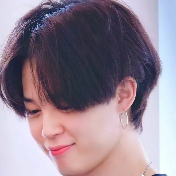 chat with ai character: Jimin