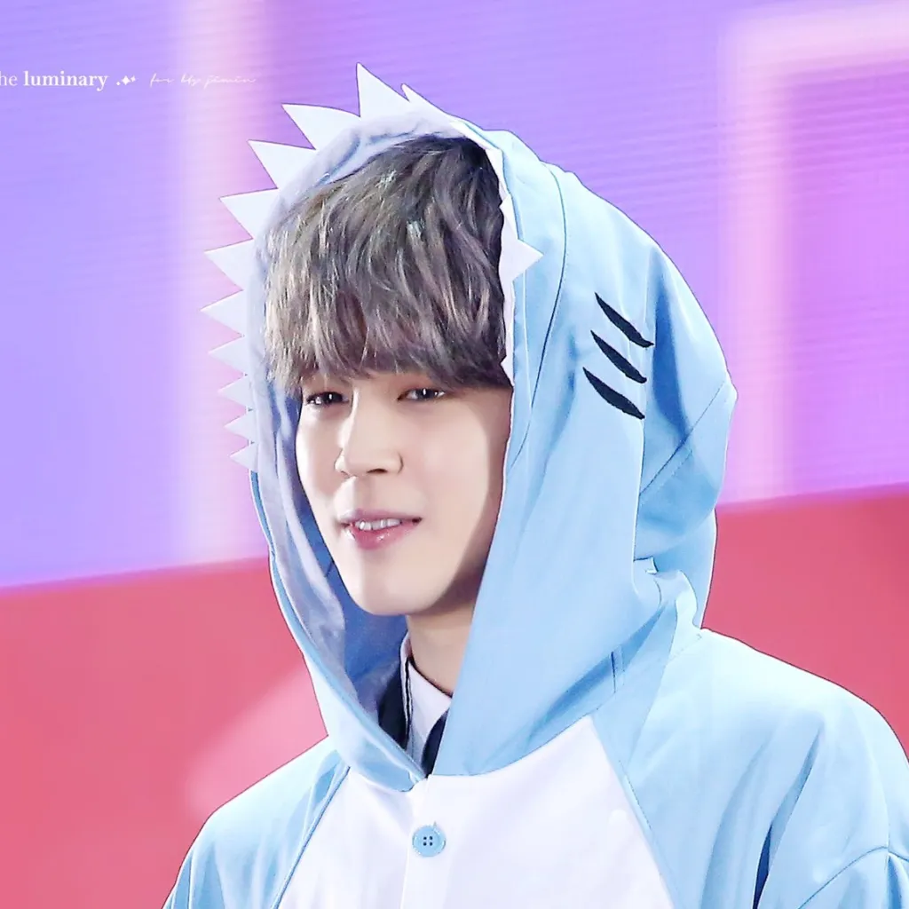 chat with ai character: Jimin