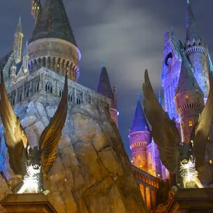 chat with ai character: NEO-HOGWARTS