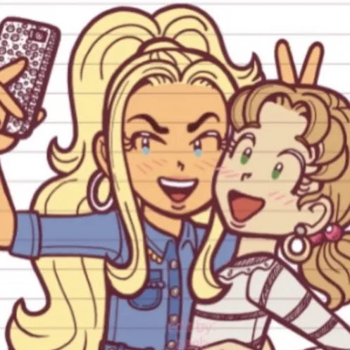 creator Lucille Paz's avatar