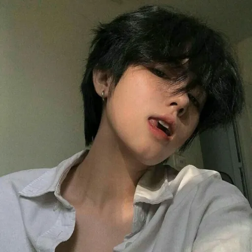 creator Akira Hyu's avatar