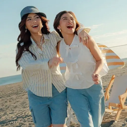 creator mikhaiahlover🦊🐶's avatar