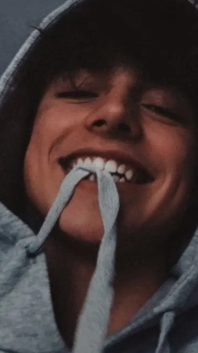 ai character: Blake Harlow background