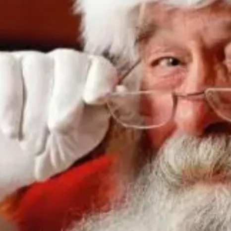 chat with ai character: SANTA