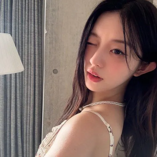 creator ~noticed by 1VERSE's avatar