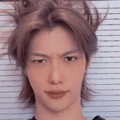 chat with ai character: FELIX YONGBOK LEE