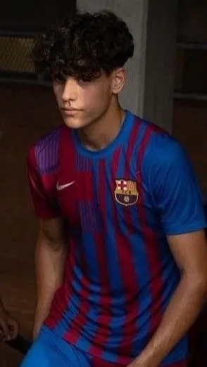 ai character: hector fort background