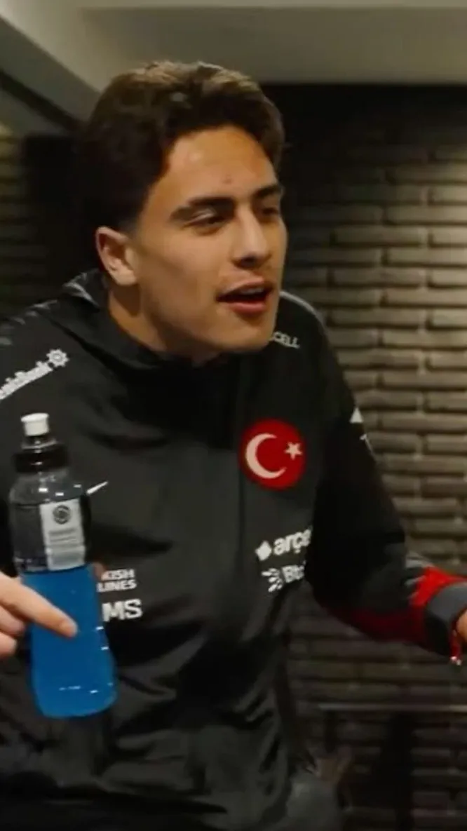 ai character: Kenan yildiz background