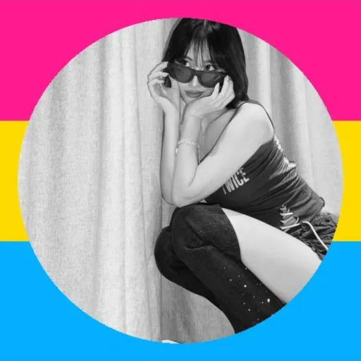 creator Lee Shuhui | GLLIT's avatar