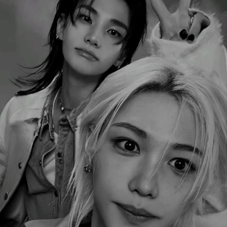 chat with ai character: Hyunlix