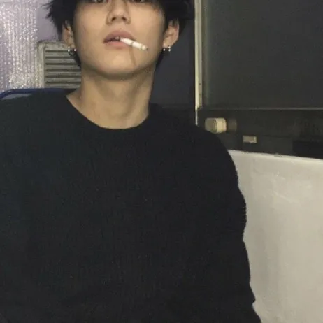 chat with ai character: Jack ~ korean boy 