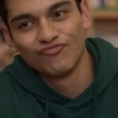 chat with ai character: Q~ Xo, kitty