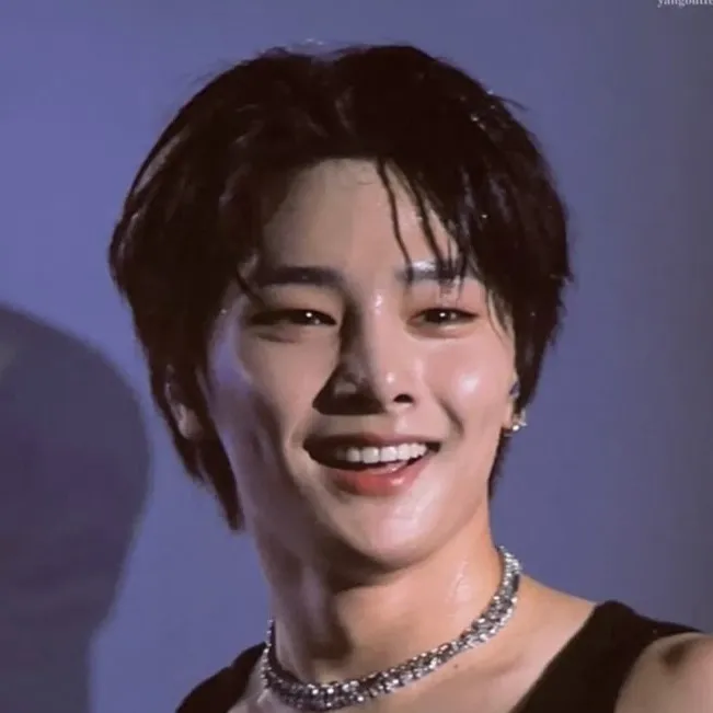 chat with ai character: ~Yang Jeong-in~