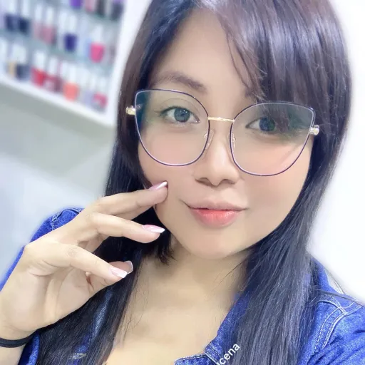 creator Samantha001's avatar