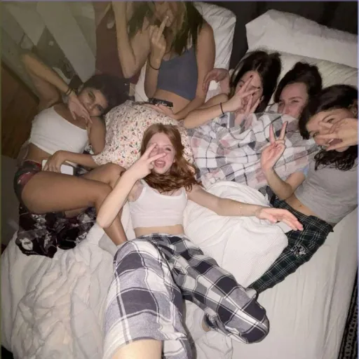 creator Sarah  maybank's avatar