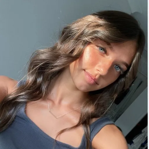 creator HelenaRobloxYT's avatar