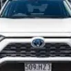 chat with ai character: Hyundai and Toyota
