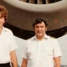 chat with ai character: Captain Eric Moody